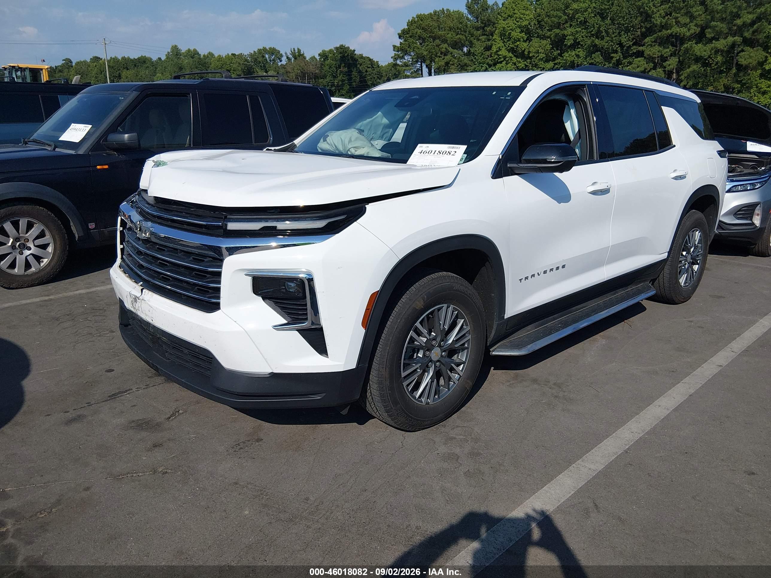 2025 CHEVROLET TRAVERSE FWD LT — I2