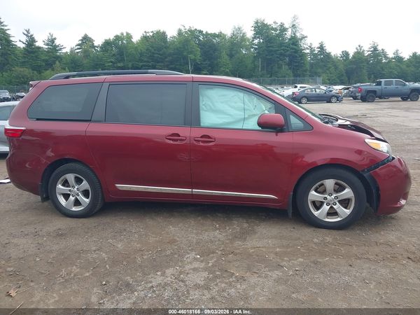 2017 TOYOTA SIENNA LE 8 PASSENGER — I116
