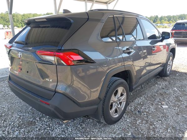 2025 TOYOTA RAV4 XLE — I4