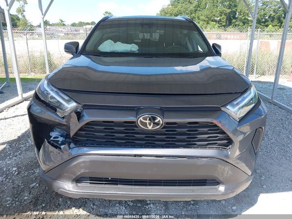 2025 TOYOTA RAV4 XLE — I115