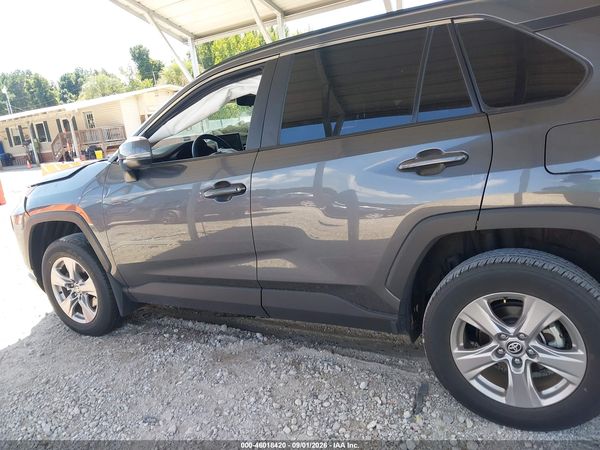 2025 TOYOTA RAV4 XLE — I117