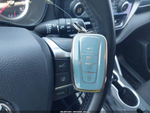 2021 TOYOTA HIGHLANDER LE — I11