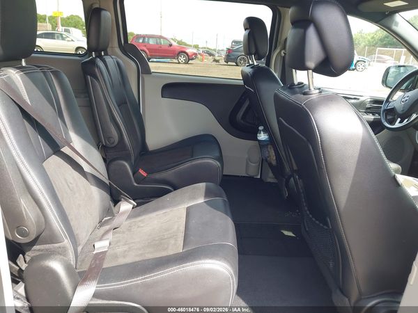 2019 DODGE GRAND CARAVAN SXT — I8