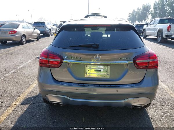2018 MERCEDES-BENZ GLA 250 4MATIC — I119