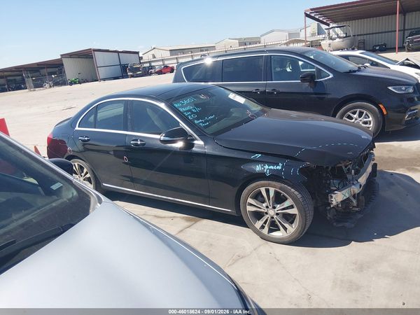 2017 MERCEDES-BENZ C 300 C300 — I116
