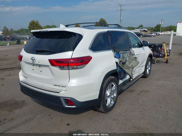 2018 TOYOTA HIGHLANDER LIMITED — I4