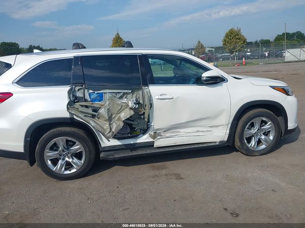 2018 TOYOTA HIGHLANDER LIMITED — I6