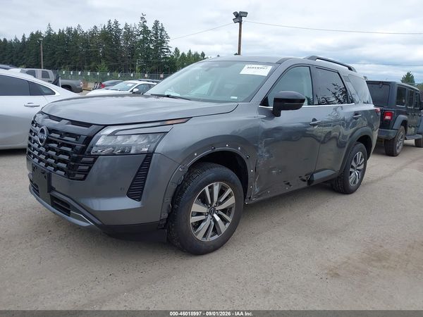 2026 NISSAN PATHFINDER SL