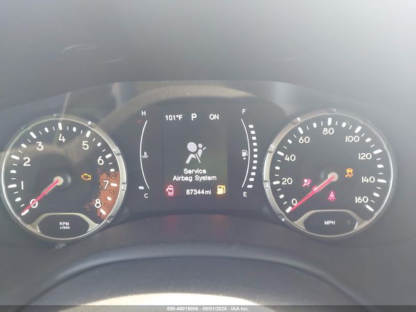 2017 JEEP RENEGADE LATITUDE 4X4 — I7
