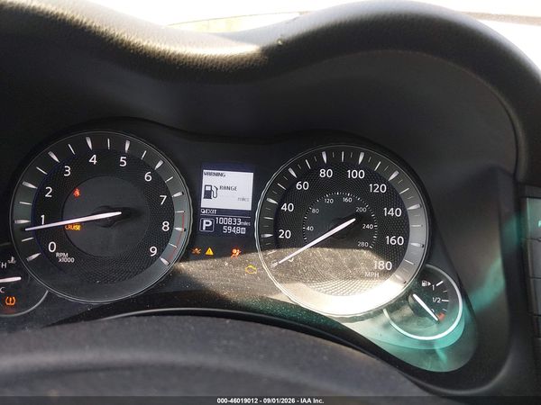 2017 INFINITI Q70 3.7