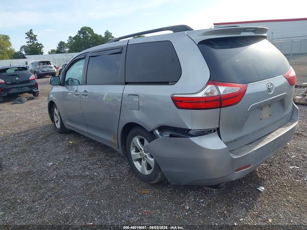 2016 TOYOTA SIENNA LE 8 PASSENGER