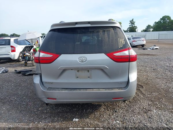 2016 TOYOTA SIENNA LE 8 PASSENGER