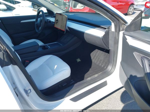 2022 TESLA MODEL 3 REAR-WHEEL DRIVE