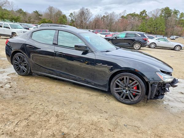 2017 MASERATI GHIBLI