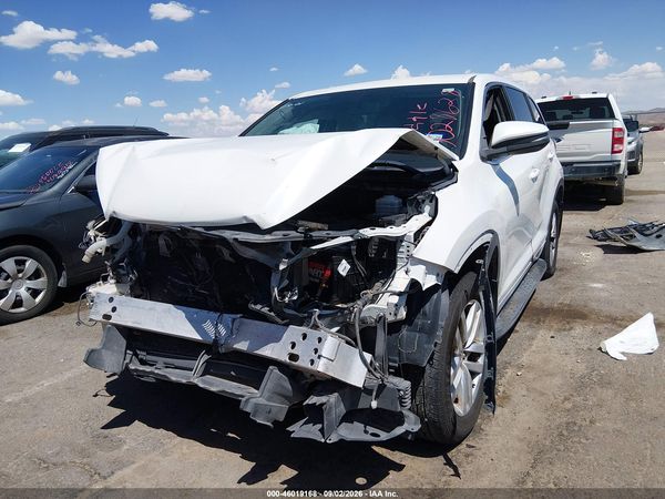 2016 TOYOTA HIGHLANDER LE V6
