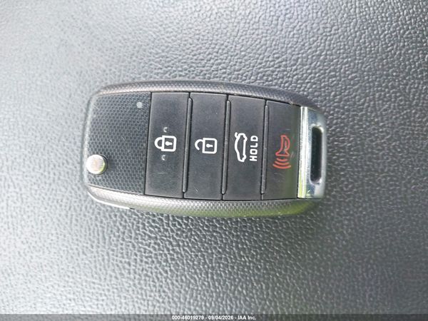 2018 KIA OPTIMA S — I11