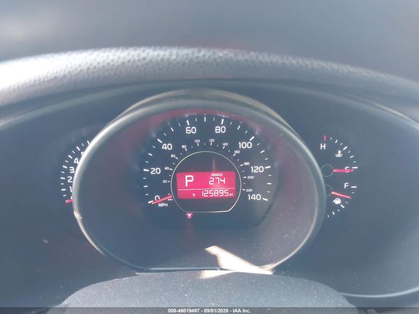 2016 KIA SOUL Plus — I7