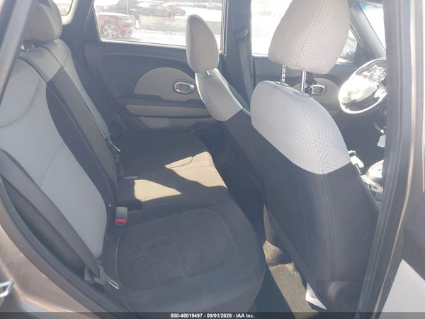 2016 KIA SOUL Plus — I8