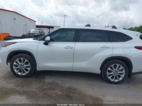 2023 TOYOTA HIGHLANDER LIMITED — I117