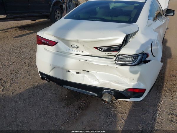2022 INFINITI Q60 LUXE — I6