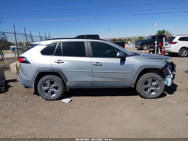 2025 TOYOTA RAV4 XLE — I116