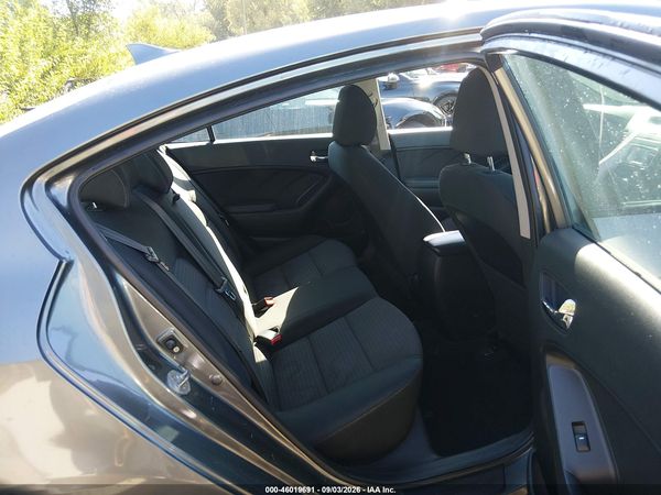 2016 KIA FORTE LX — I8