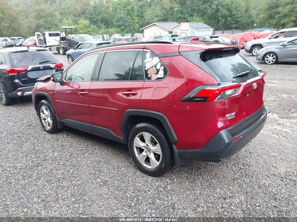 2019 TOYOTA RAV4 XLE — I3