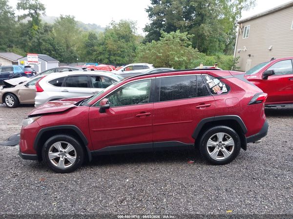 2019 TOYOTA RAV4 XLE — I117