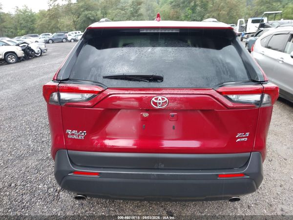 2019 TOYOTA RAV4 XLE — I119