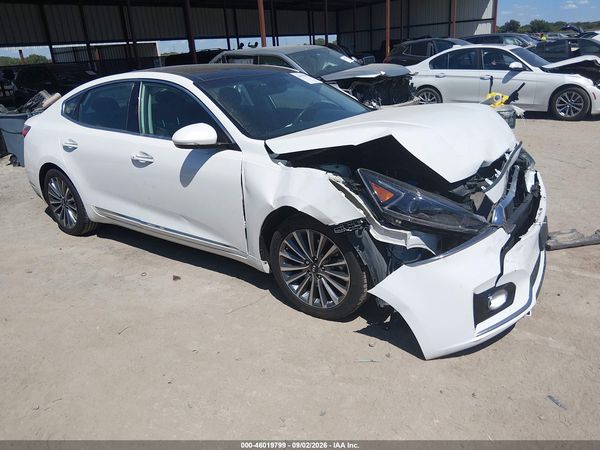 2017 KIA CADENZA PREMIUM — I1