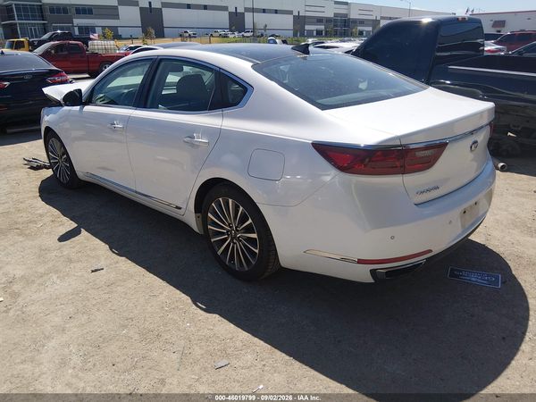 2017 KIA CADENZA PREMIUM — I3