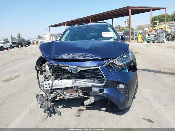 2023 TOYOTA HIGHLANDER HYBRID PLATINUM — I115