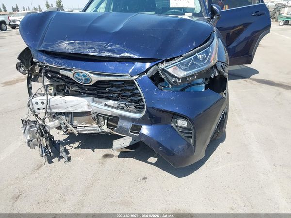2023 TOYOTA HIGHLANDER HYBRID PLATINUM — I152