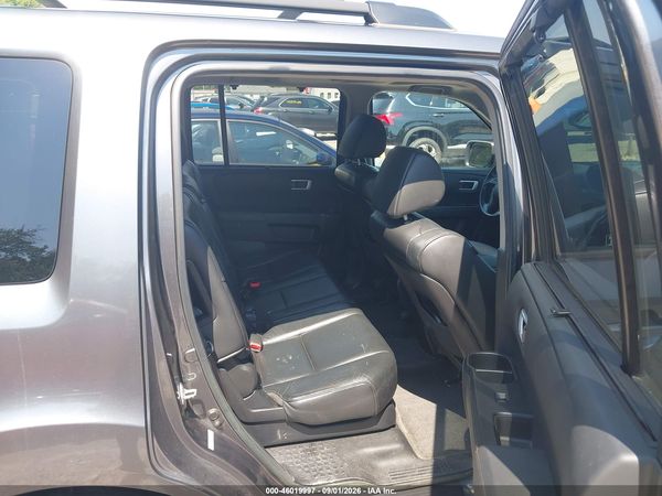 2012 HONDA PILOT TOURING — I8