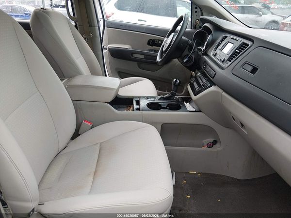 2016 KIA SEDONA L — I5