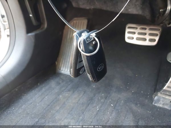 2017 KIA OPTIMA SXL TURBO — I11