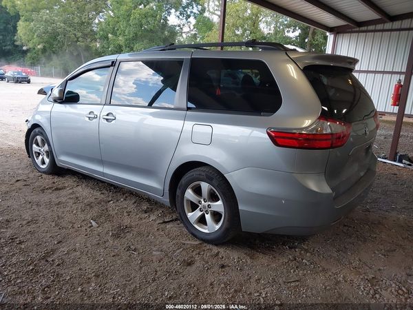 2015 TOYOTA SIENNA LE 8 PASSENGER — I3