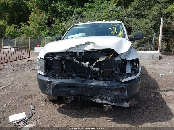 2016 RAM 2500 TRADESMAN — I6