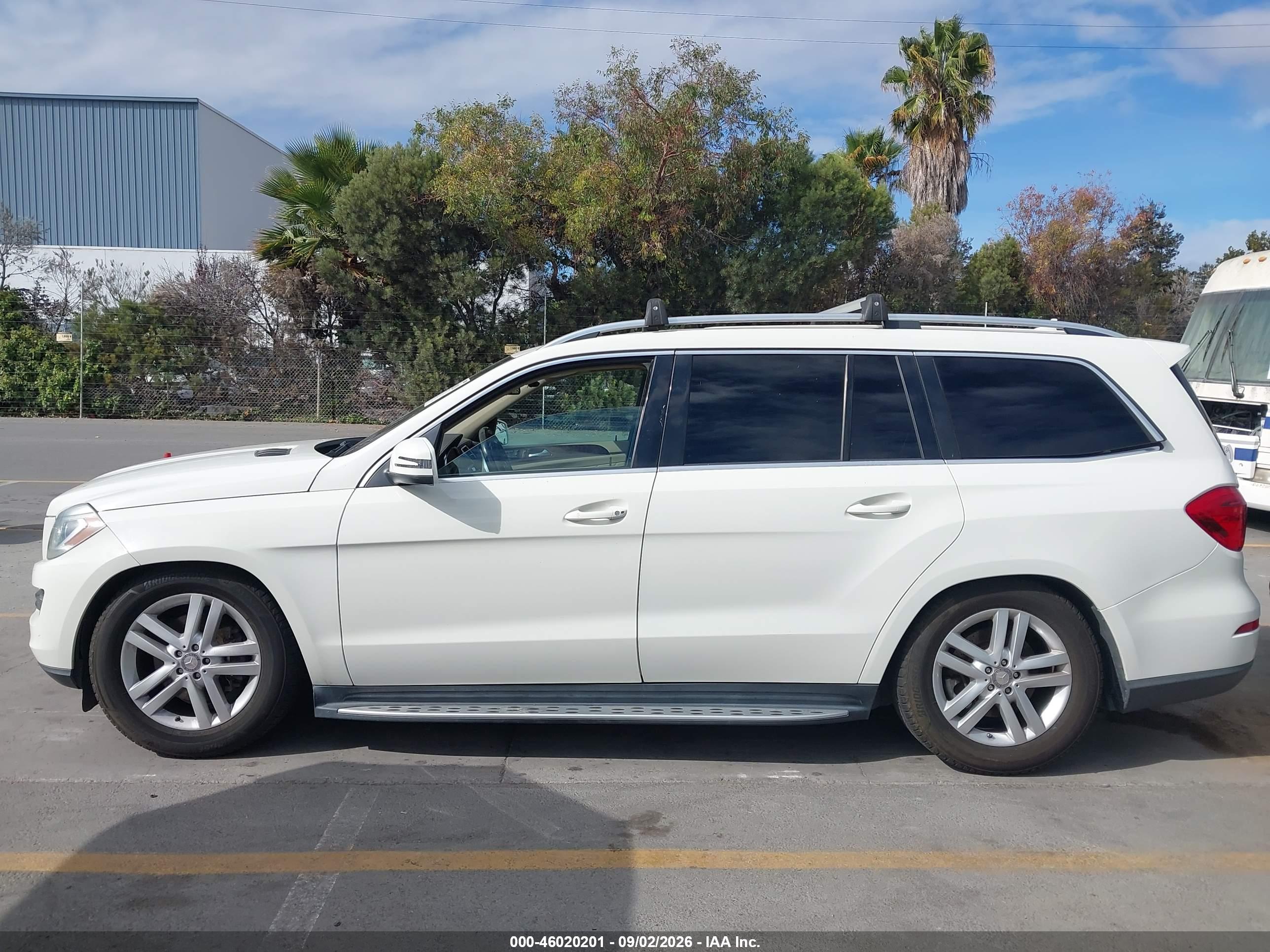 2013 MERCEDES-BENZ GL 350 BLUETEC 4MATIC
