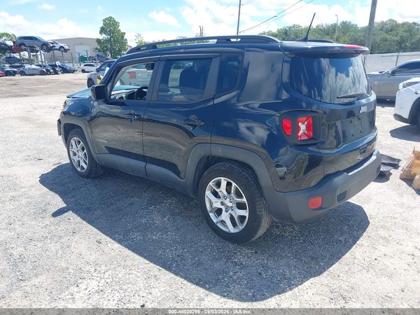 2018 JEEP RENEGADE LATITUDE FWD — I3