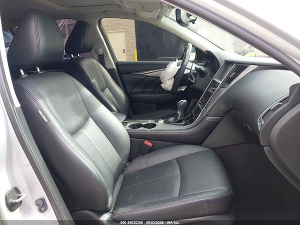 2016 INFINITI Q50 3.0T PREMIUM — I5