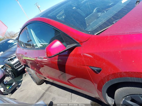 2024 TESLA MODEL Y — I116