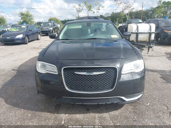 2015 CHRYSLER 300 LIMITED — I115
