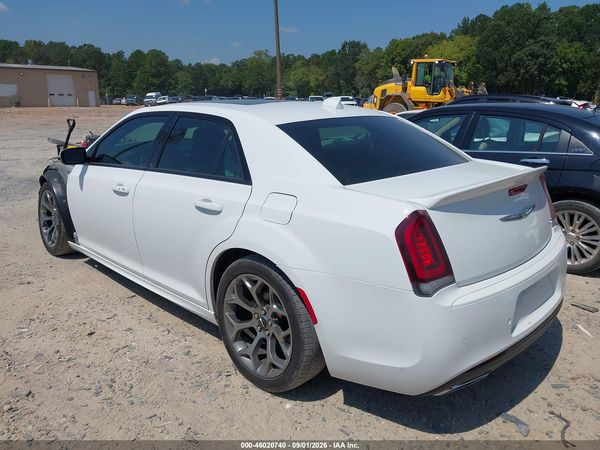 2018 CHRYSLER 300 300S — I3