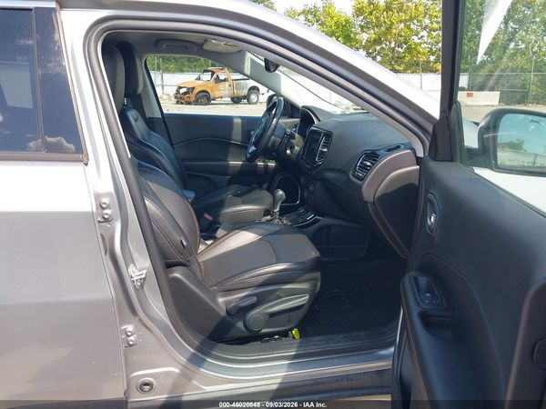 2018 JEEP COMPASS LIMITED 4X4 — I5