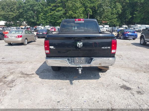 2019 RAM 1500 CLASSIC SLT  4X4 6'4 BOX — I119