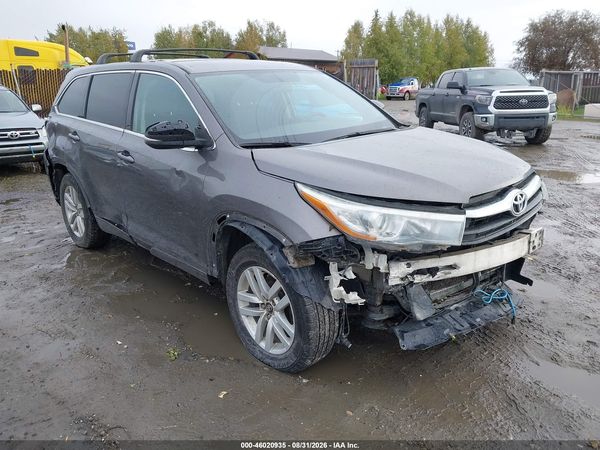 2016 TOYOTA HIGHLANDER LE V6