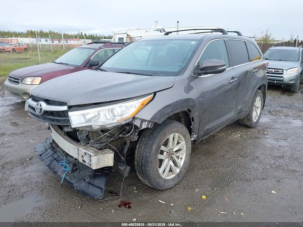 2016 TOYOTA HIGHLANDER LE V6