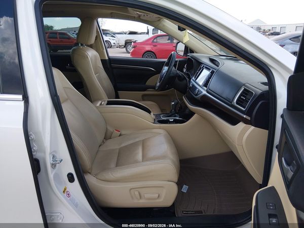 2016 TOYOTA HIGHLANDER LIMITED PLATINUM V6 — I5
