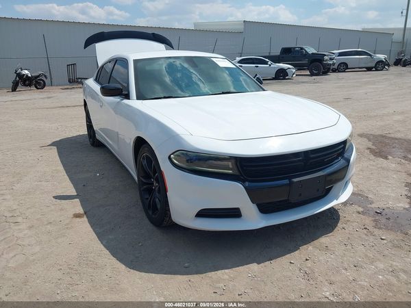 2018 DODGE CHARGER SXT RWD — I1